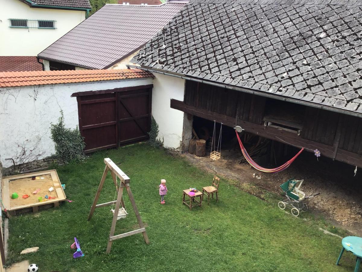 Bed and Breakfast U Živlů Brlohy Exteriér fotografie